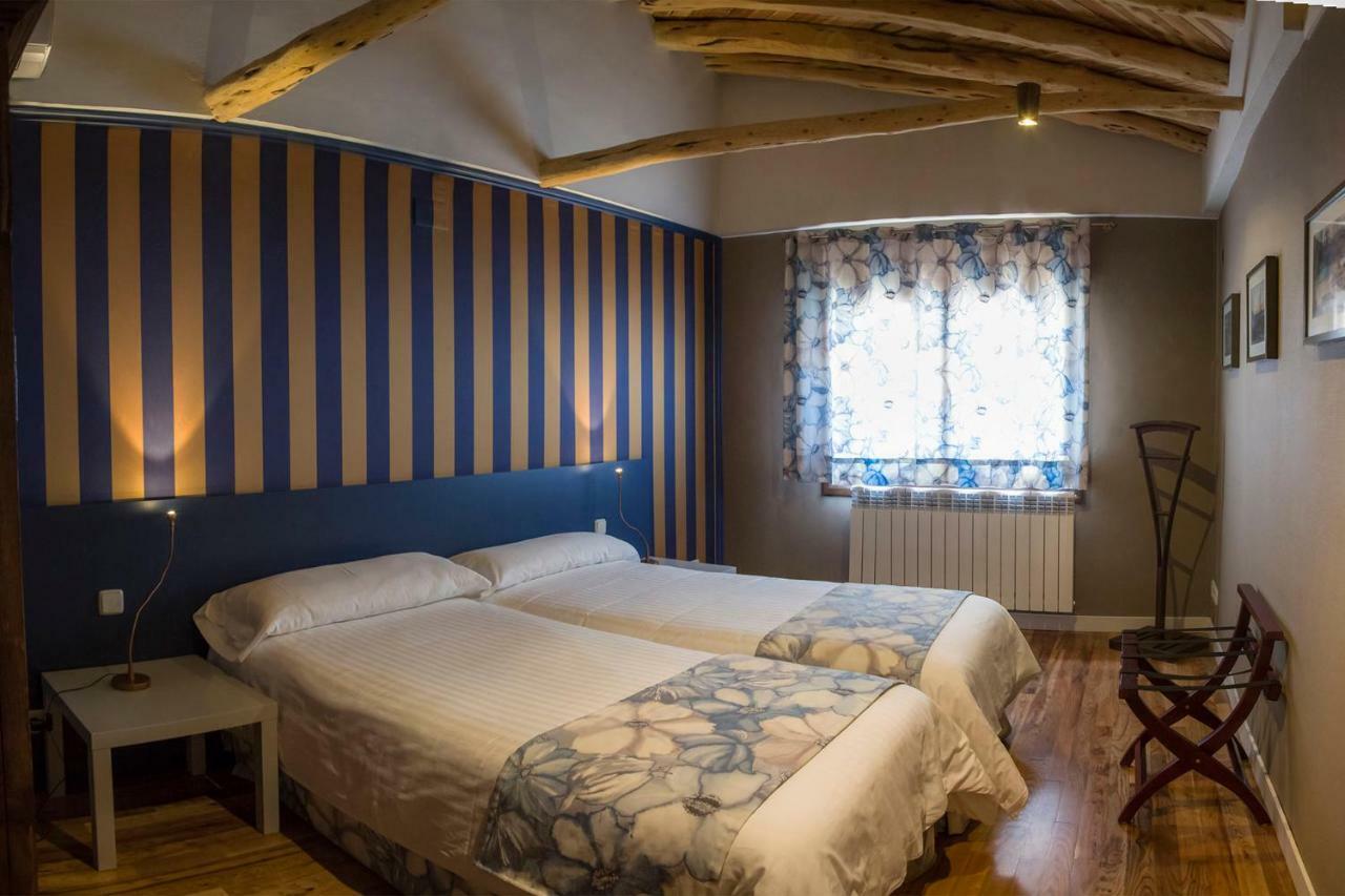 Apartamentos Rurales De La Sexma Del Sabinar Corduente Eksteriør bilde